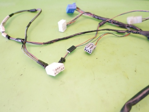 Instalacja wiązka drzwi lewa przód 36756-62JC0 SUZUKI SWIFT EZ 5D 05-08