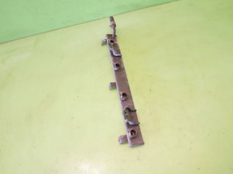 Listwa wtryskowa SUZUKI SWIFT EZ 1.3 05-08