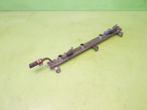 Listwa wtryskowa SUZUKI SWIFT EZ 1.3 05-08