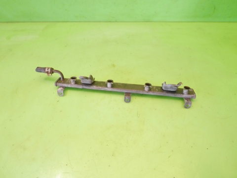 Listwa wtryskowa SUZUKI SWIFT EZ 1.3 05-08
