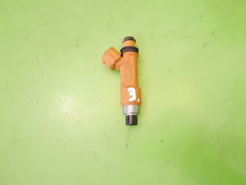 Wtrysk wtryskiwacz 297500-0120 Denso SUZUKI SWIFT EZ 1.3 05-08