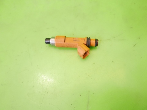 Wtrysk wtryskiwacz 297500-0120 Denso SUZUKI SWIFT EZ 1.3 05-08