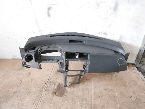 Deska rozdzielcza + poduszka airbag pasażera SUZUKI SWIFT EZ 05-08
