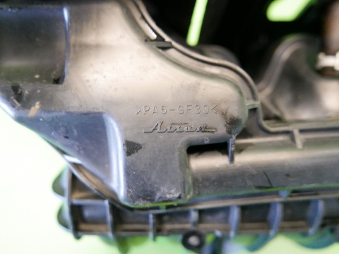 Kolektor ssący dolotowy Aisin SUZUKI SWIFT EZ 1.3 16V M13A S25 05-08