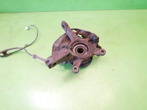 Zwrotnica piasta prawa przód SUZUKI SWIFT EZ 1.3 16V 05-08