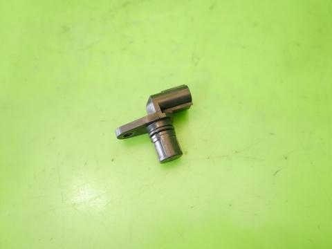 Czujnik położenia wałka rozrządu 33220-76G11 SUZUKI SWIFT EZ 1.3 16V 05-08