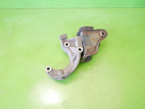 Łapa wspornik mocowanie SUZUKI SWIFT EZ 1.3 05-08