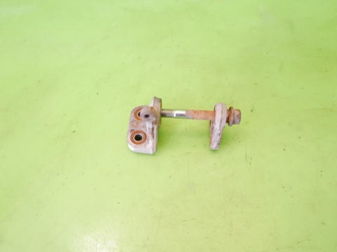 Łapa wspornik mocowanie SUZUKI SWIFT EZ 1.3 05-08