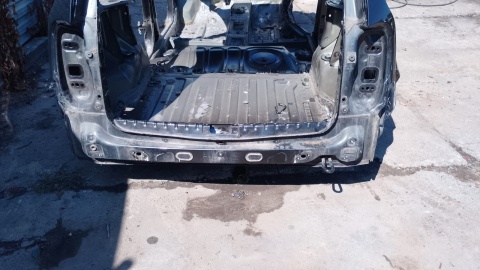 Pas tył tylny wanna NV676 DACIA DUSTER I HS 10-13