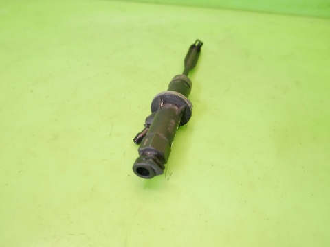 Pompka sprzęgła wysprzęglik 8200424004 C DACIA DUSTER I HS 1.5 DCI 10-13