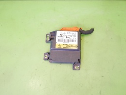 Moduł sensor airbag poduszek 8201163304 DACIA DUSTER I HS 1.5 DCI 10-13