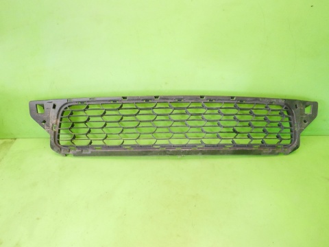 Kratka atrapa zderzaka środek przód 622540347R DACIA DUSTER I HS 10-13