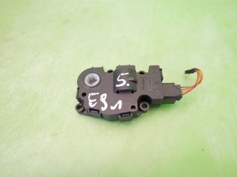 Silniczek sterowania nawiewem CZ113930-0711 BMW E91 325d 3.0 D KOMBI 04-08