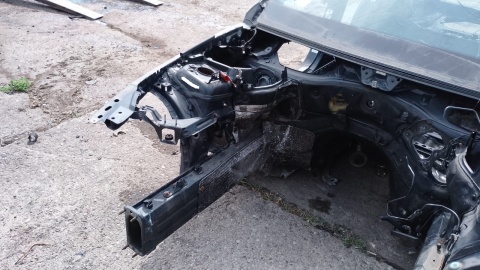 Podłużnica kielich prawy przód 475/9 BMW E91 325d KOMBI 04-08