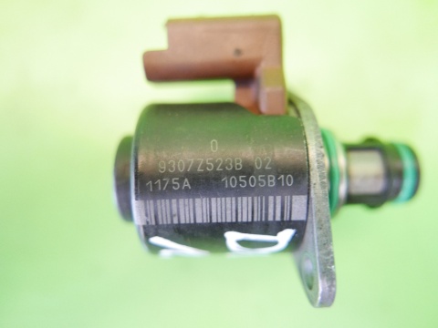 Zawór regulator czujnik paliwa 9307Z523B Delphi DACIA DUSTER I HS 1.5 DCI