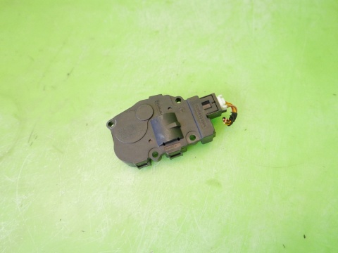 Silniczek sterowania nawiewem CZ113930-0711 BMW E91 325d 3.0 D KOMBI 04-08