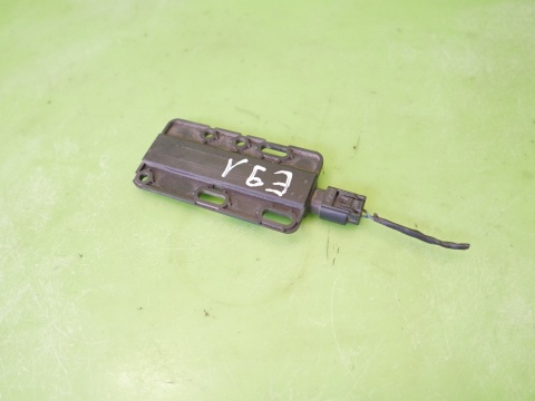 Antena keyless tył zderzakowa 6922212 5WK49133 BMW E91 325d 04-08