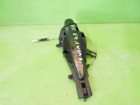 Klamka zewnętrzna prawa przód 475/9 BMW E91 325d KOMBI 04-08