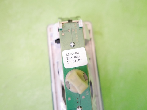 Lampka oświetlenie wnętrza kabiny lewa tył 63.31-6950087 BMW E91 325d 04-08