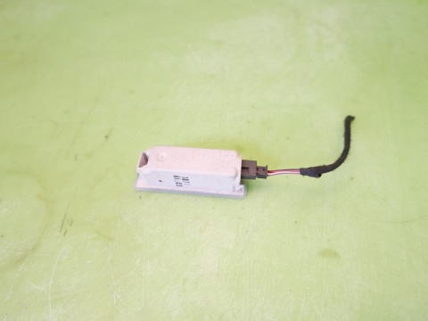 Lampka oświetlenie wnętrza kabiny 6972605 hella BMW E91 325d 04-08