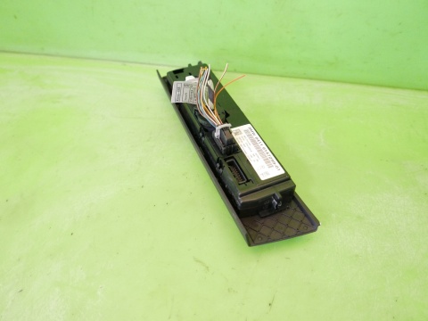 Panel nawiewu sterowania nawiewem 64.11-9147299-01 BMW E91 325d 04-08