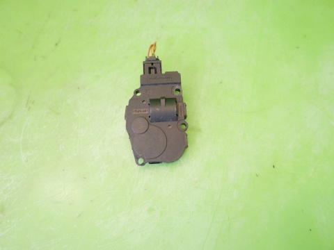 Silniczek sterowania nawiewem CZ113930-0711 BMW E91 325d 3.0 D KOMBI 04-08
