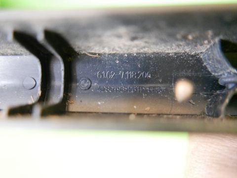 Ramię wycieraczki tył 61.62-7118206 BMW E91 325d KOMBI 04-08