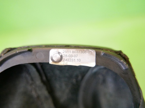 Mieszek dźwigni zmiany biegów 25.11-8037308-01 BMW E91 325d 04-08