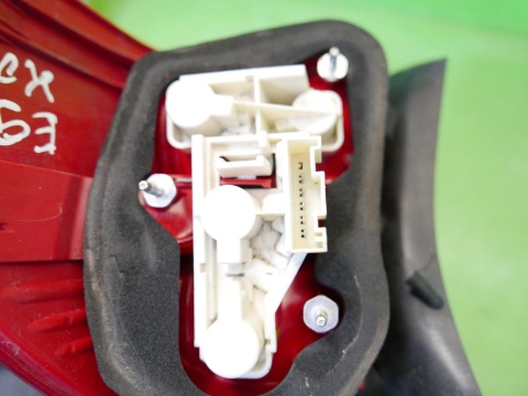 Lampa lewa tył w błotnik 7160061 BMW E91 325d KOMBI 04-08