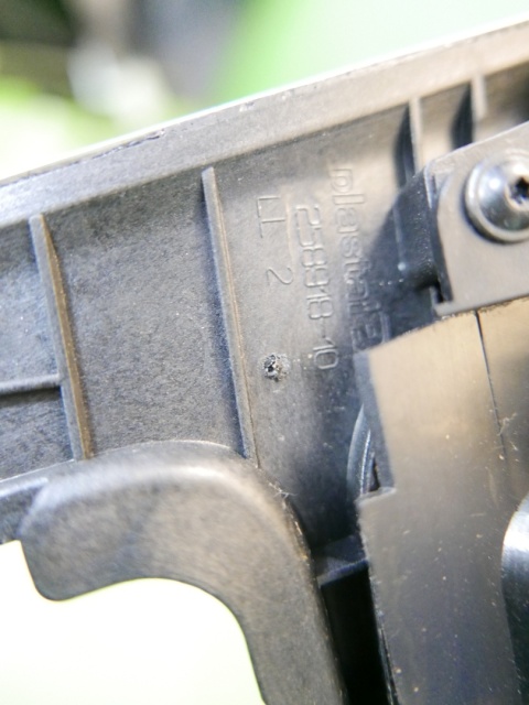 Nakładka dekor ramka tunelu 51.16-6982446 BMW E91 325d KOMBI 04-08