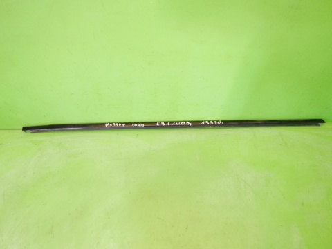 Listwa zgarniająca prawa przód BMW E91 325d KOMBI 04-08