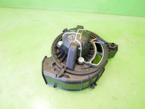 Wentylator dmuchawa nawiewu 64.11-6933663-08 BMW E91 325d 3.0 D 04-08
