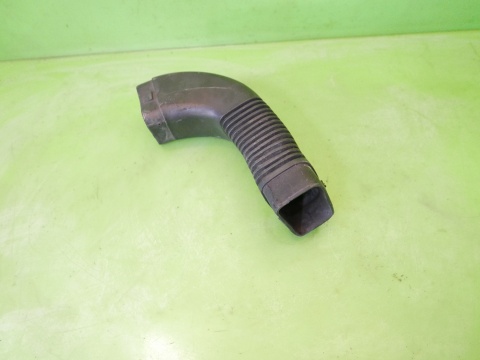 Rura dolot przewód powietrza 13.71-7790607-04 BMW E91 325d 3.0 D 04-08