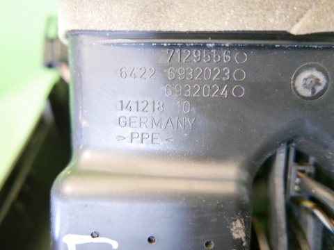 Kratka nawiewu tył gniazdo zapaniczki BMW E91 325d KOMBI 04-08
