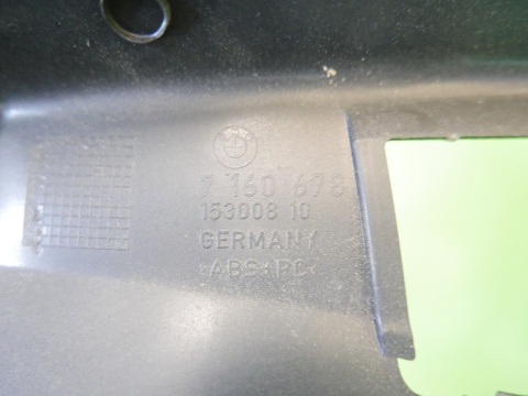 Osłona słupka D prawa tył mocowanie silniczek rolety BMW E91 325d KOMBI 04-