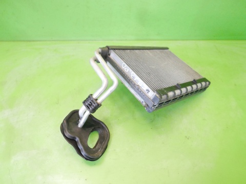 Parownik klimatyzacji BMW E91 325d 3.0 D KOMBI 04-08