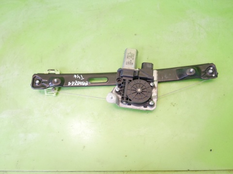 Mechanizm podnośnik szyby prawy tył 5pin 1060079 71.001.603 903.0222 BMW E91 325d 04-