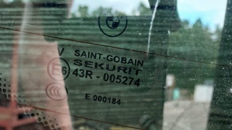 Szyba klapy tył tylna BMW E91 325d 5D KOMBI 04-08