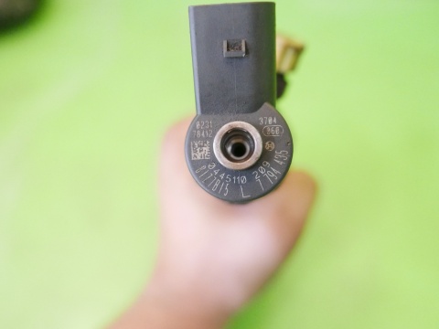 Wtrysk wtryskiwacz Bosch 0445110209 7794435 BMW E91 325d 3.0 D M57 04-08