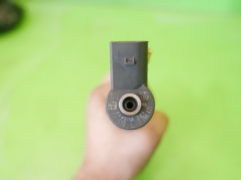 Wtrysk wtryskiwacz Bosch 0445110209 7794435 BMW E91 325d 3.0 D M57 04-08