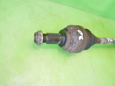 Półoś lewa tył 7533453 BMW E91 325d 3.0 D M57 04-08
