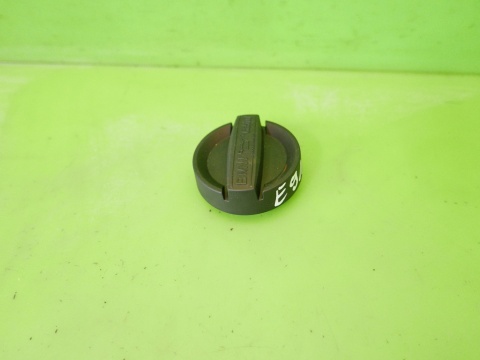 Korek wlewu oleju 8507153 BMW E91 325d 3.0 D M57 04-08