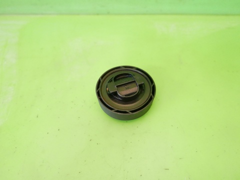 Korek wlewu oleju 8507153 BMW E91 325d 3.0 D M57 04-08