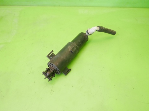 Dysza spryskiwacz lamp reflektora prawy 7179311-02 BMW E91 325d 04-08