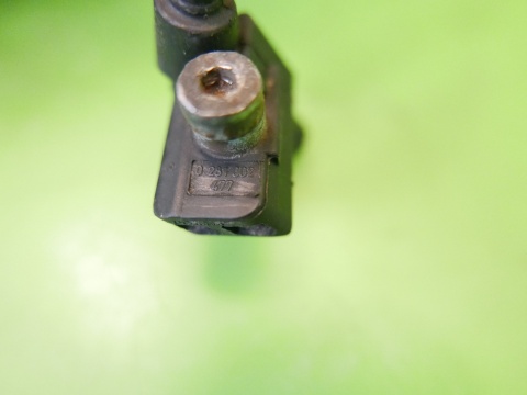 Czujnik położenia wału korbowego 0281002477 BMW E91 325d 3.0 D M57 04-08