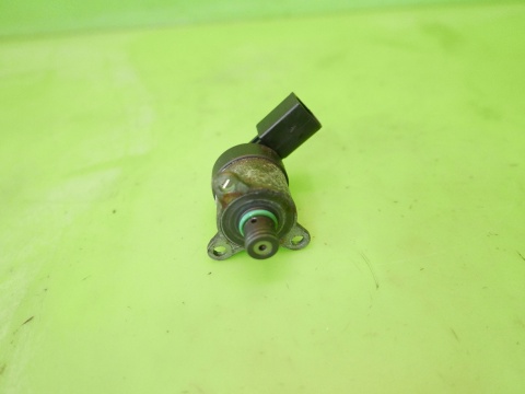 Czujnik regulator zawór ciśnienia paliwa 0928400560 BMW E91 325d 3.0 D M57