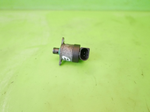 Czujnik regulator zawór ciśnienia paliwa 0928400560 BMW E91 325d 3.0 D M57