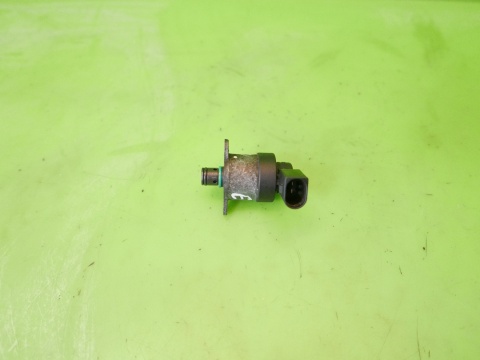 Czujnik regulator zawór ciśnienia paliwa 0928400560 BMW E91 325d 3.0 D M57