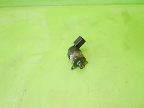 Czujnik regulator zawór ciśnienia paliwa 0928400560 BMW E91 325d 3.0 D M57