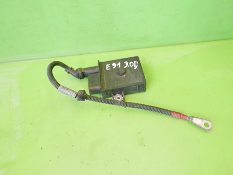 Przekaźnik sterownik świec żarowych 0522140701 BMW E91 325d 3.0 D M57 04-08